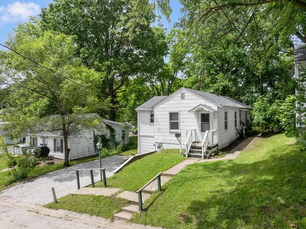 1117 Hickam St, Boonville, MO 65233
