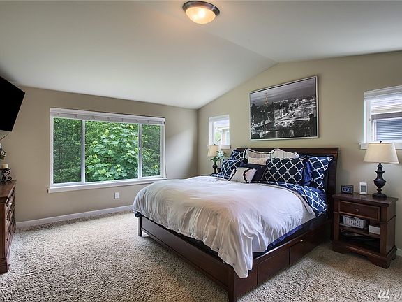 5th image of 20702 1st Ave W