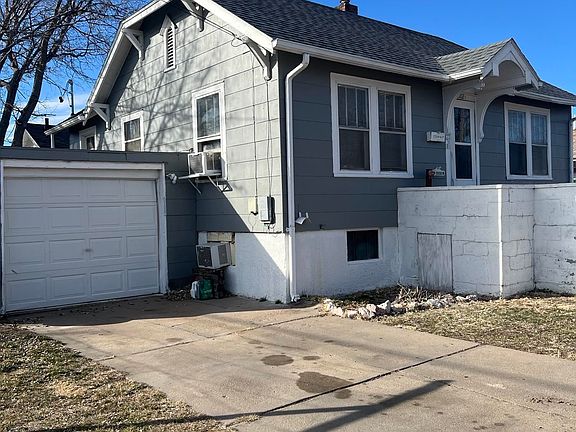 3rd image of 1702 1/2 W 3rd Street
