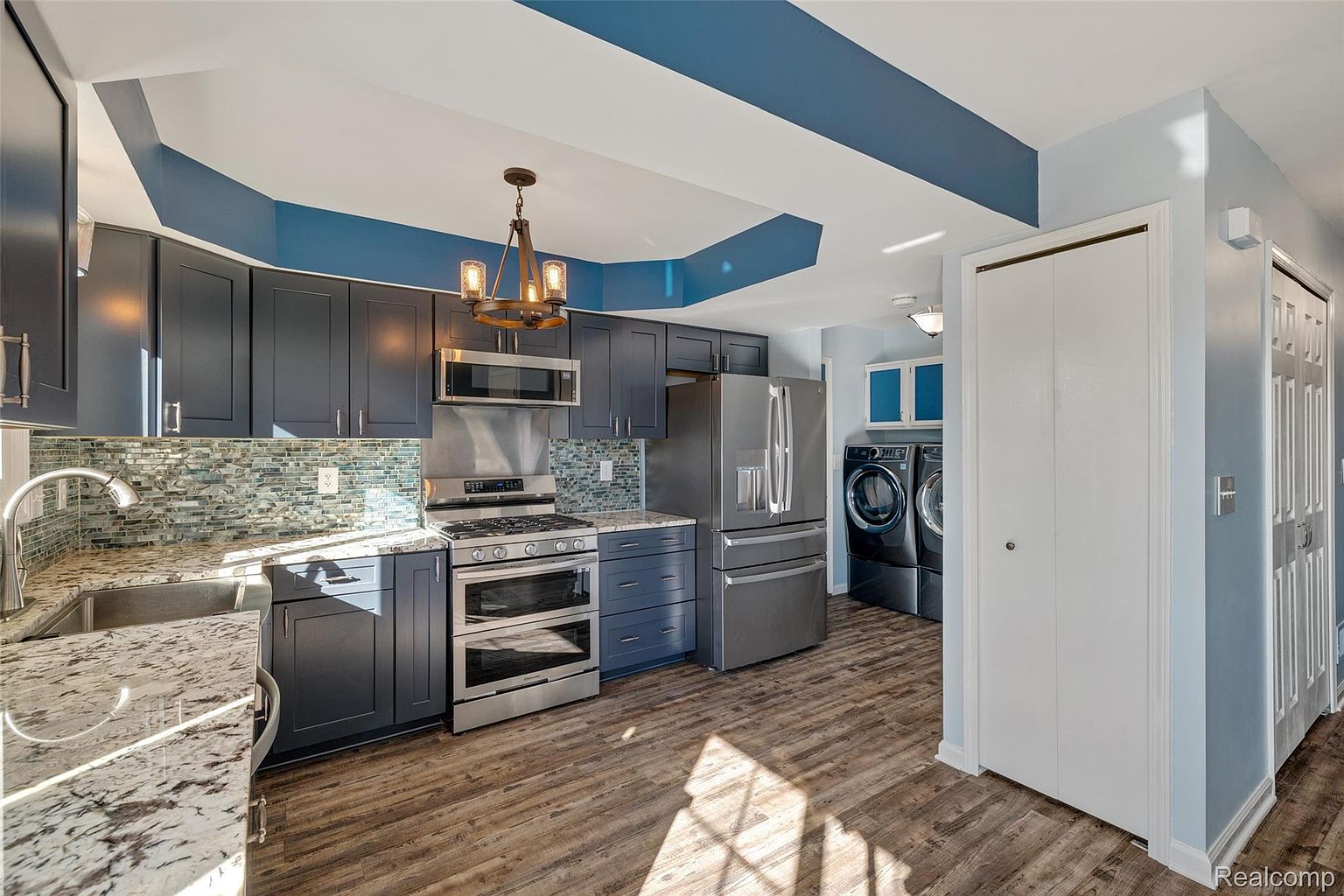 26668 Fairwood Dr, photo 20
