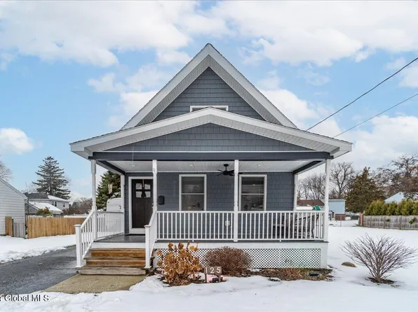 125 Daniels Avenue, Schenectady, NY 12304