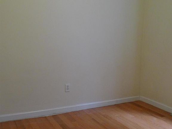 5th image of 4118 29th St APT 4C