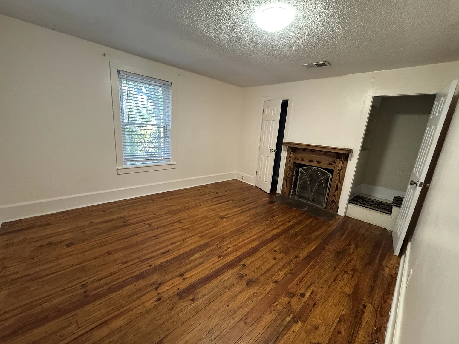 3986 Fortner Street - 1 — Photo 4