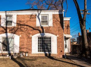 6415 N Drake Ave #6415, Lincolnwood, IL 60712