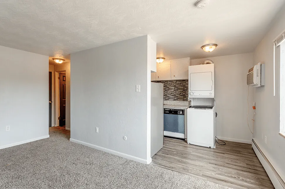 The Knight Apartments — Photo 3