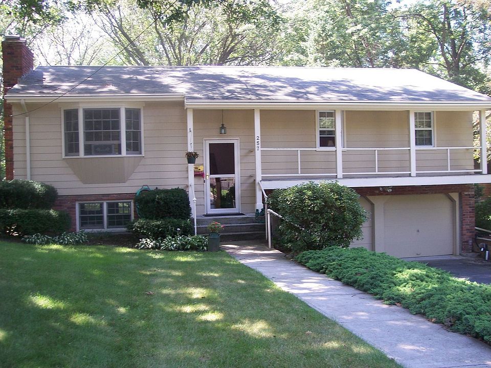 257 East St Extension