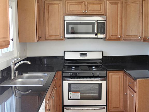 Newly renovated Kitchen counters, floors
