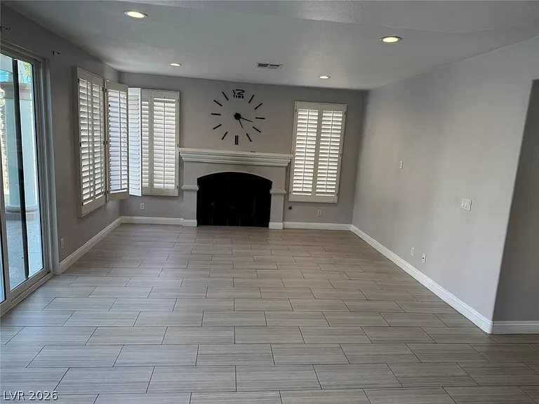 8218 Mount Nido Dr — Photo 9