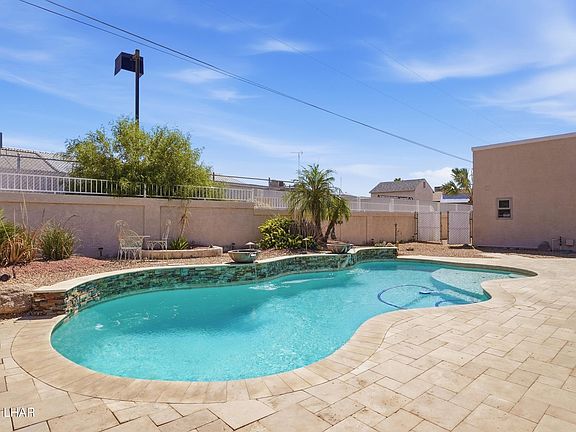 2nd image of 2770 Diablo Dr