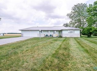 12325 Fruit Ridge Rd, Defiance, OH 43512