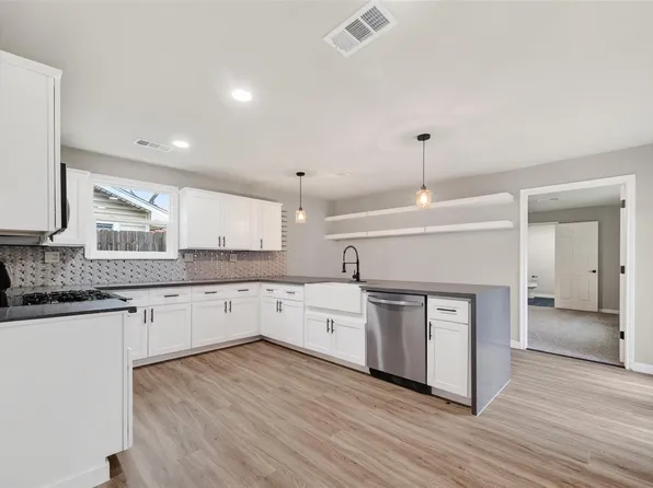 5210 Verdome Ln, Houston, TX 77092