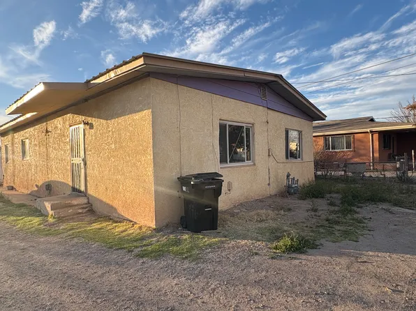 (undisclosed Address), Albuquerque, NM 87114