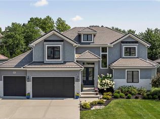 5933 N Cosby Ave, Kansas City, MO 64151
