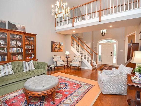 5th image of 2249 Lake Page Dr