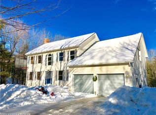 122 Oak Grove Dr, Brewer, ME 04412