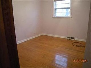 4th image of 1415 Silver Creek Ln