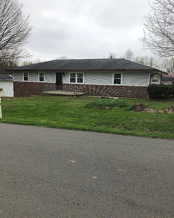 1st image of 501 E Jefferson St