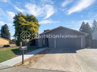 960 Pembroke Way, Dixon, CA 95620