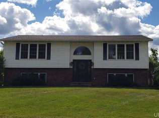 7043 Perkins 30.5 Rd, Rapid river, MI 49878