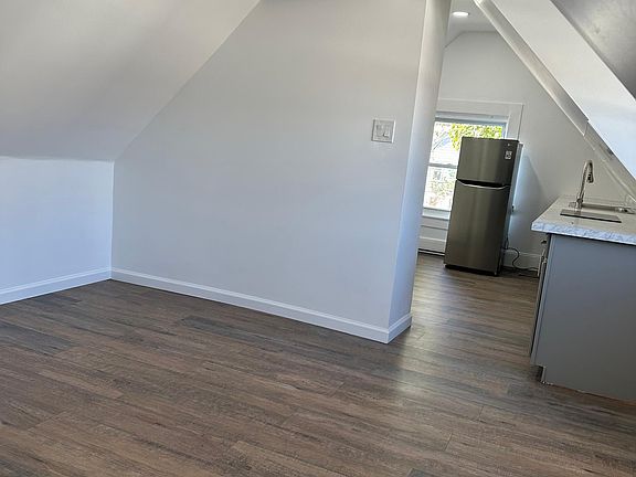 2nd image of 75 Whittlesey Ave #3