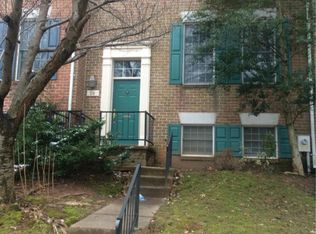 28 Tenby Ct, Lutherville Timonium, MD 21093