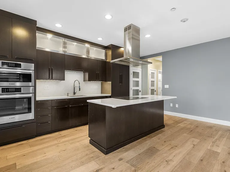 43 Cornwall St #B — Photo 3
