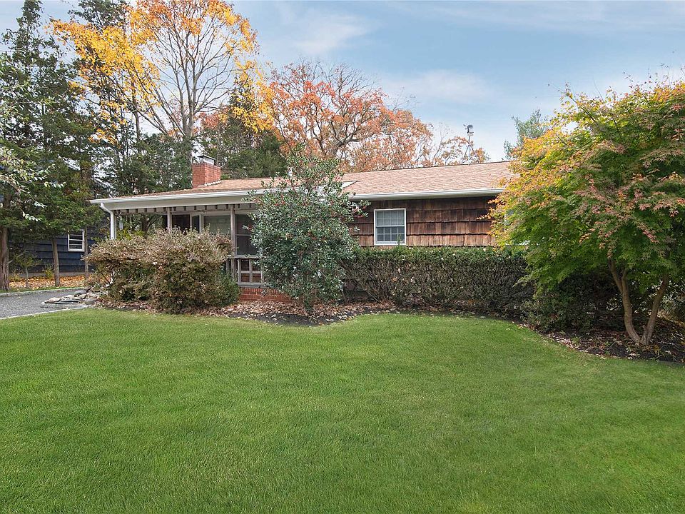 1st image of 9 Dogwood Ln