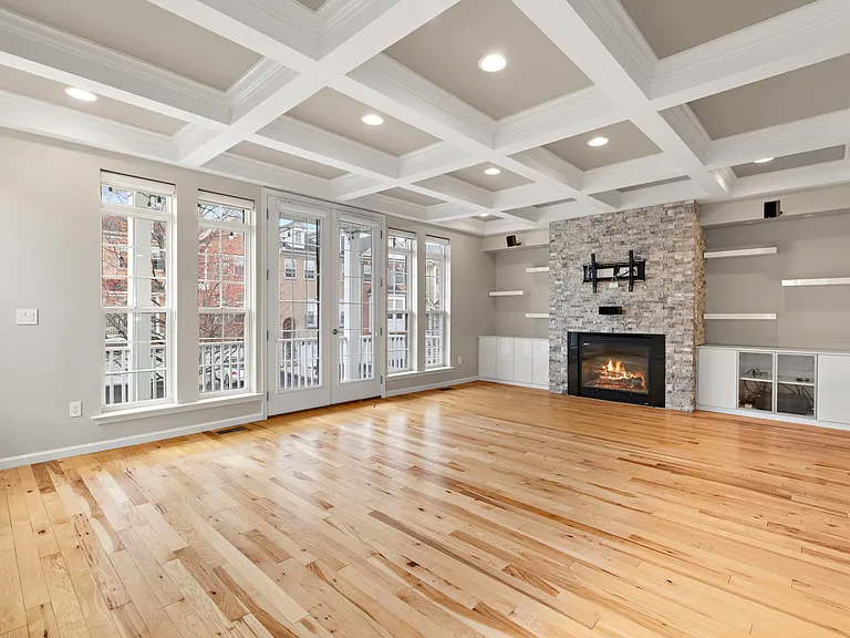 25 Creekside Ct — Photo 5