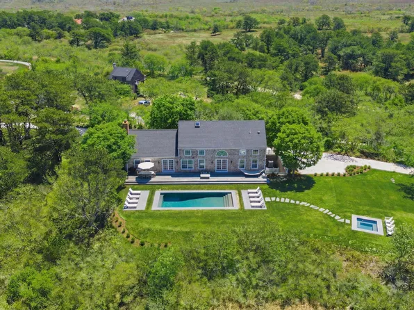 156 Madaket Rd, Nantucket, MA 02554