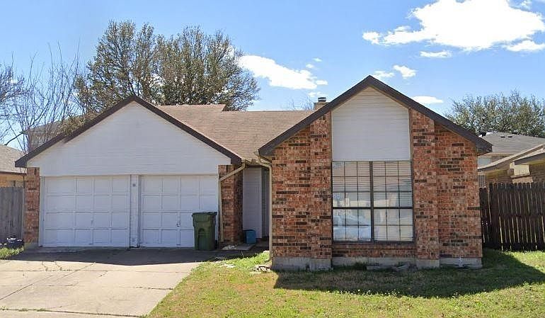 1st image of 330 Valley Spring Dr