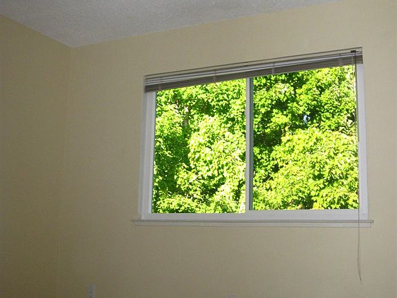 4th image of 5100 Connecticut Dr APT 3
