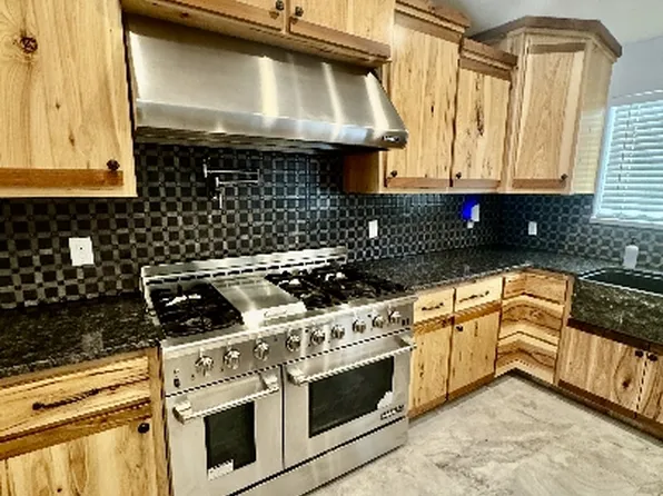 1345 Agate Rd, Saint George, UT 84770