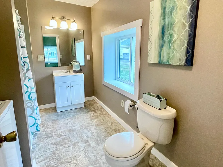 4450 Cynthia Dr — Photo 25