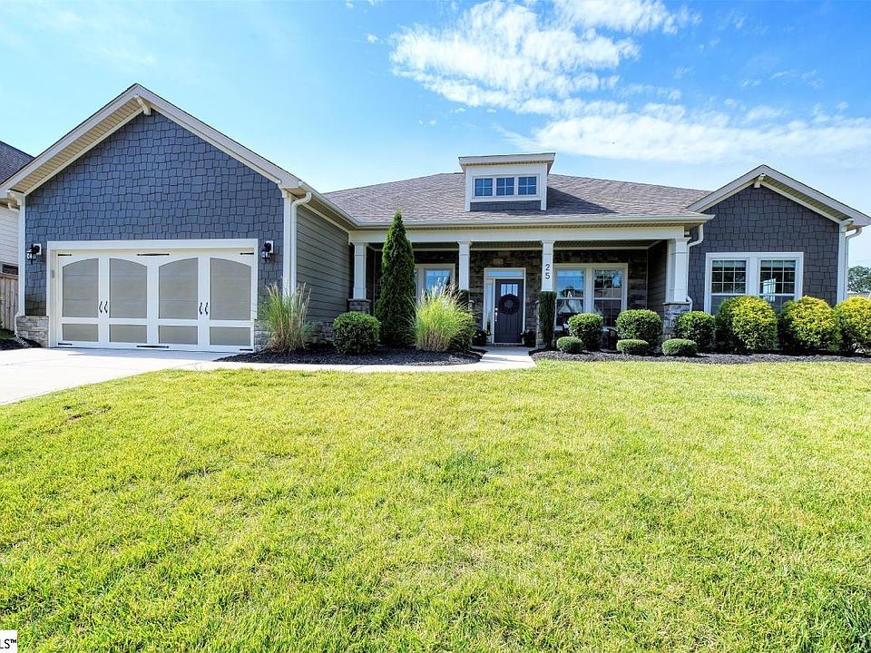1st image of 25 Belterra Dr