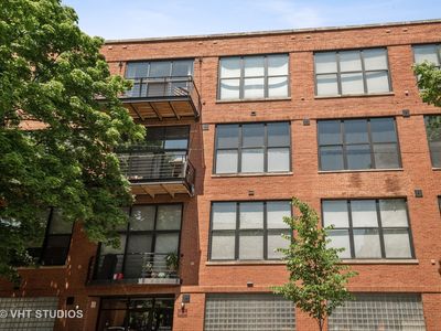 2210 W Wabansia Ave APT 404, Chicago, IL, 60647