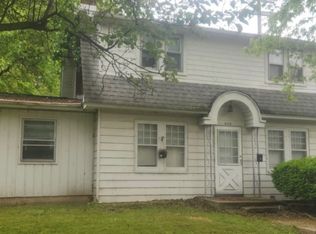 429 W Division St, Decatur, IL 62526