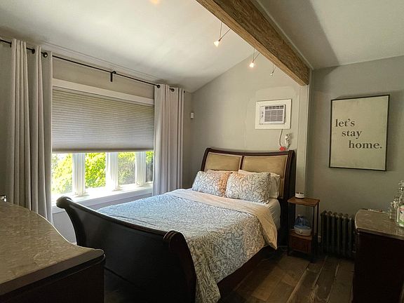 5th image of 727 Ten Eyck Ave #0