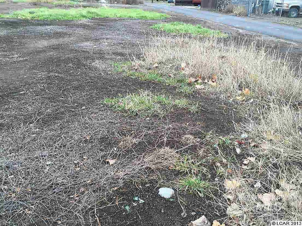 2nd image of 9 10th St