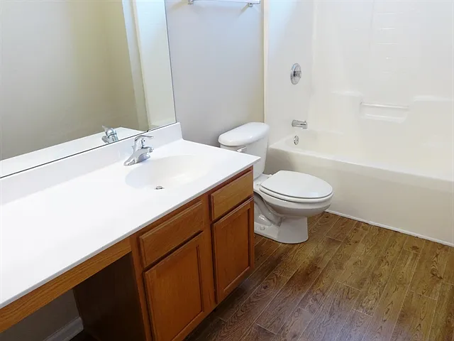 578 English Oak Cir — Photo 14