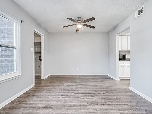 3rd image of 5613 Darby Close
