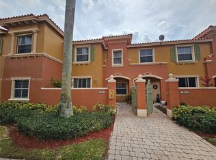 10651 SW 7th St #1807, Pembroke Pines, FL 33025
