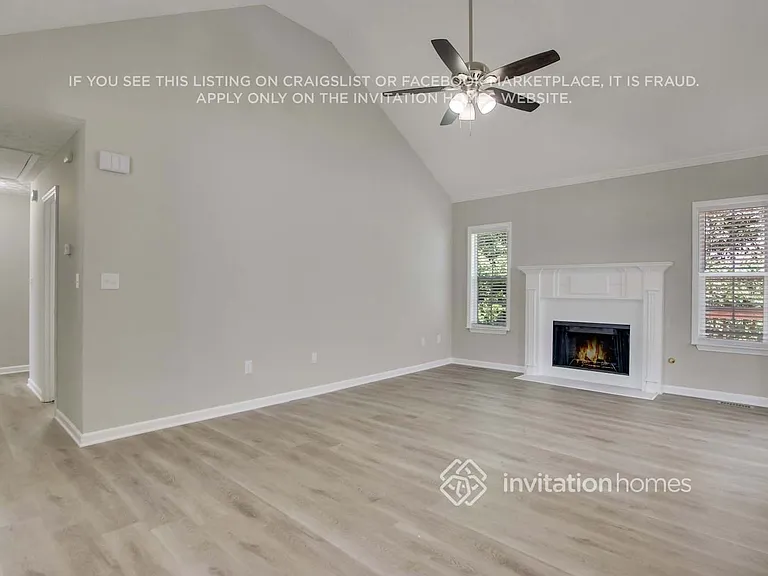 105 Chartres St — Photo 5