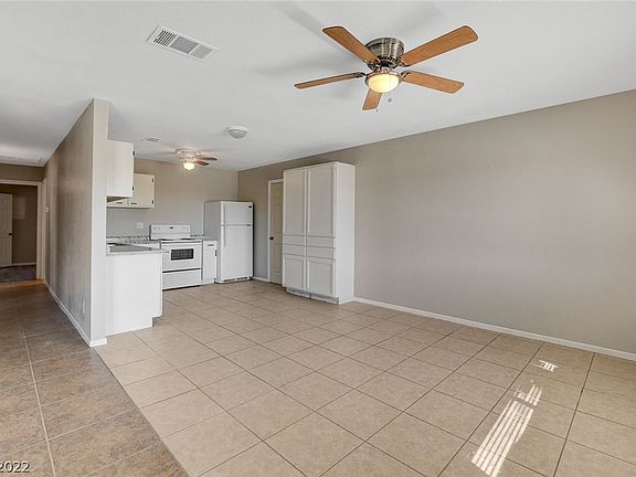 5th image of 620 Palmhurst Dr