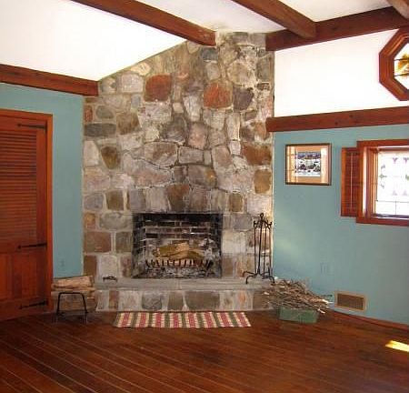 4th image of 912 W Walnut Dr