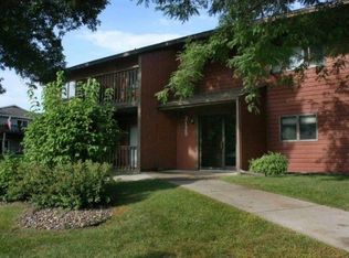 3125 Cory Ln APT 102, Hastings, MN 55033
