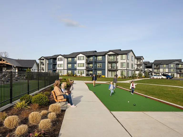 Glacier Run Apartments — Photo 9