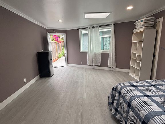 4th image of 3613 Emanuel Ct