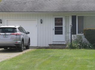 9864 Fair Rd, Strongsville, OH 44149