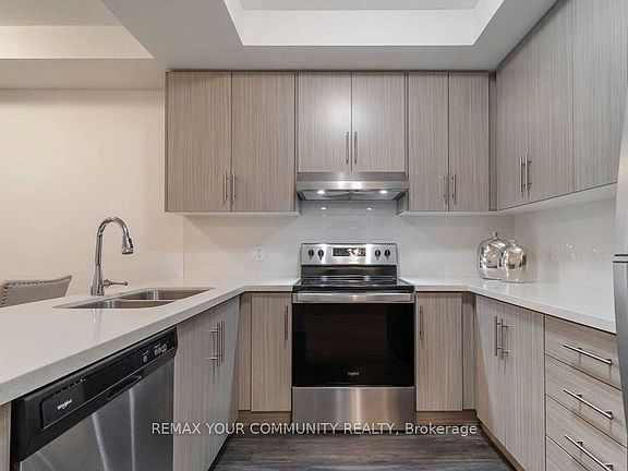 3rd image of 30 Hamilton St S #307