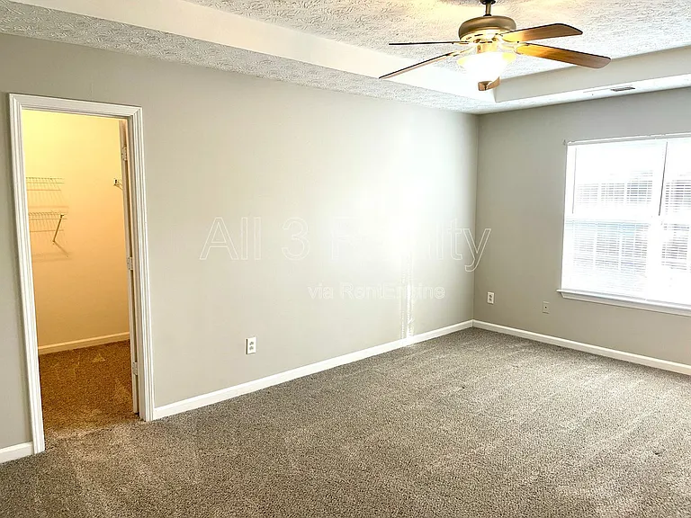 460 Mountainview Dr — Photo 17